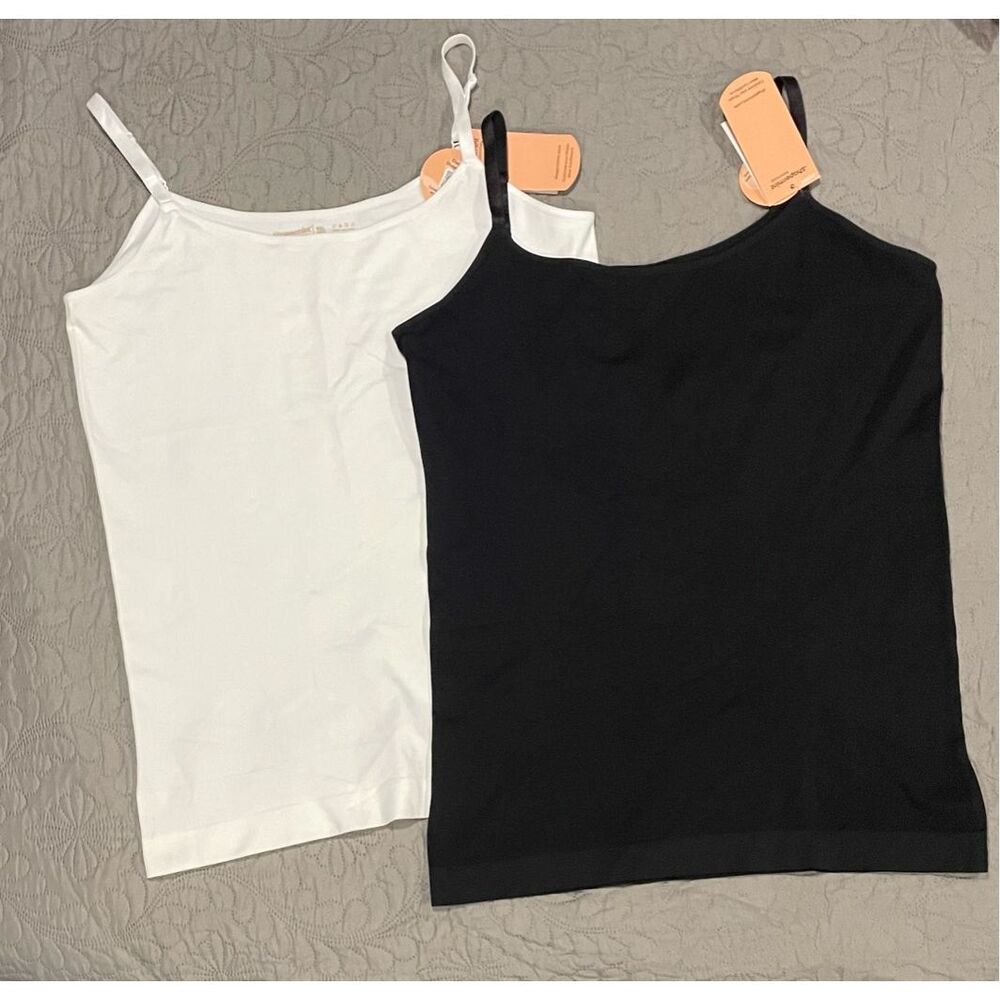 Shapermint Bundle of 2 4XL Shapewear Tank Tops Black and White New